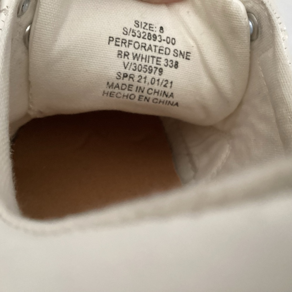 Banana Republic White Sneakers size 8 - Picture 6 of 7